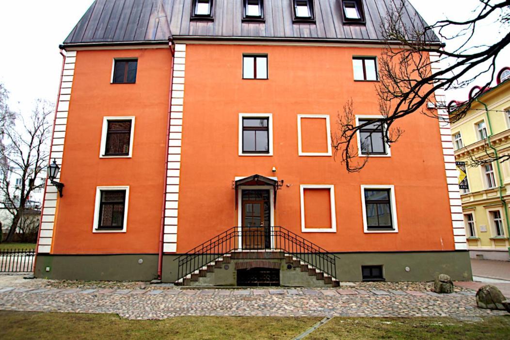 Panda House - Luxury In Old Town Apartment Tartu Ngoại thất bức ảnh
